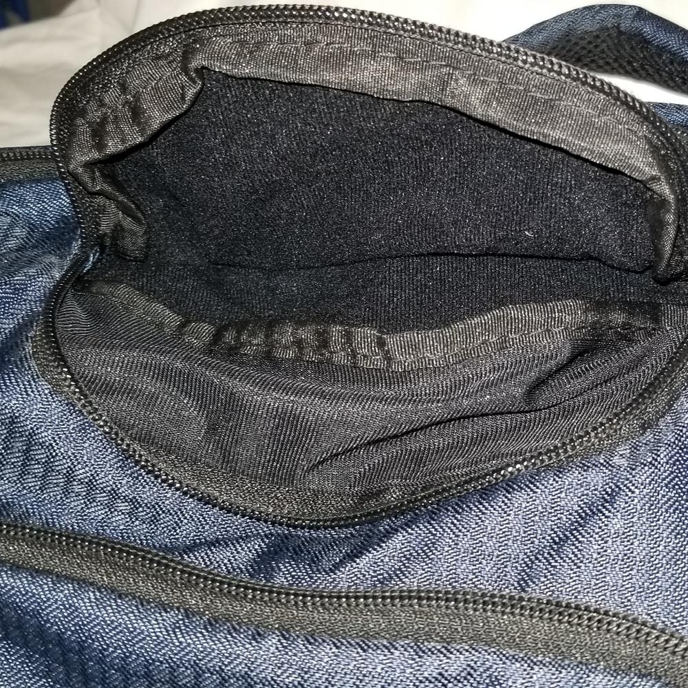 Kenneth Cole Reaction Compu Backpack - Picture 7 of 8